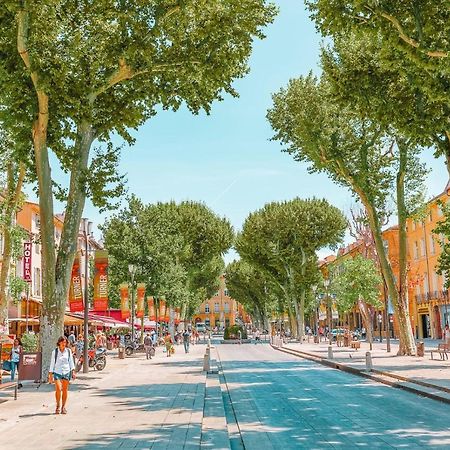 Logement Prive, Spacieux Et Moderne, Situe Entre Le Luberon, La Cote Marseillaise, La Provence Et Ses Richesses. เปอร์ทุยส์ ภายนอก รูปภาพ